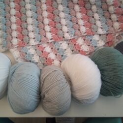 Gorgeous NEW Crochet Blanket Kit!